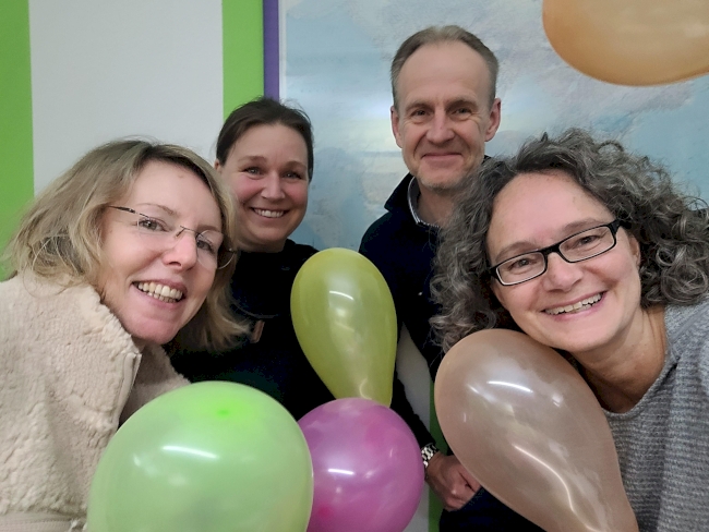 Team Sewing mit Luftballons